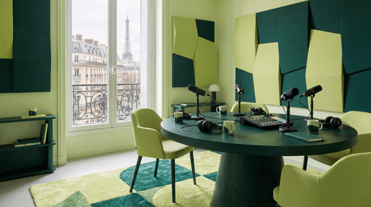 Studio podcast pour entreprises à Paris : enregistrer avec la qualité qui s'impose